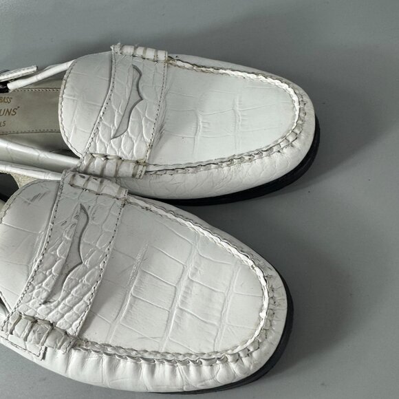 G.H. Bass & Co. Womens Whitney White Croco Emboss Loafers Shoes Size 10 M - Picture 12 of 14
